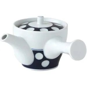 Special Sale! Hizen Yoshida Yaki Polka Dot Teapot Award-Winning Good Design JAPAN Award – Tokyo Sakura Mall