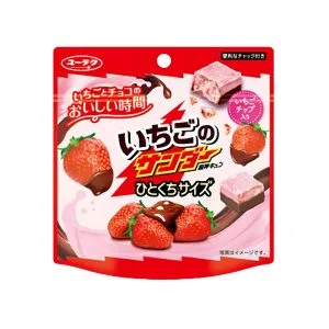 Yuraku Black Thunder Strawberry Hitokuchi (Japan)